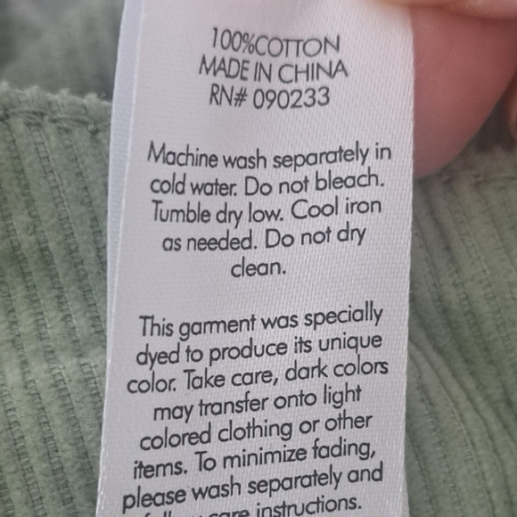 PacSun Green Corduroy Mom Shorts Women’s Size 25 - Picture 4 of 5